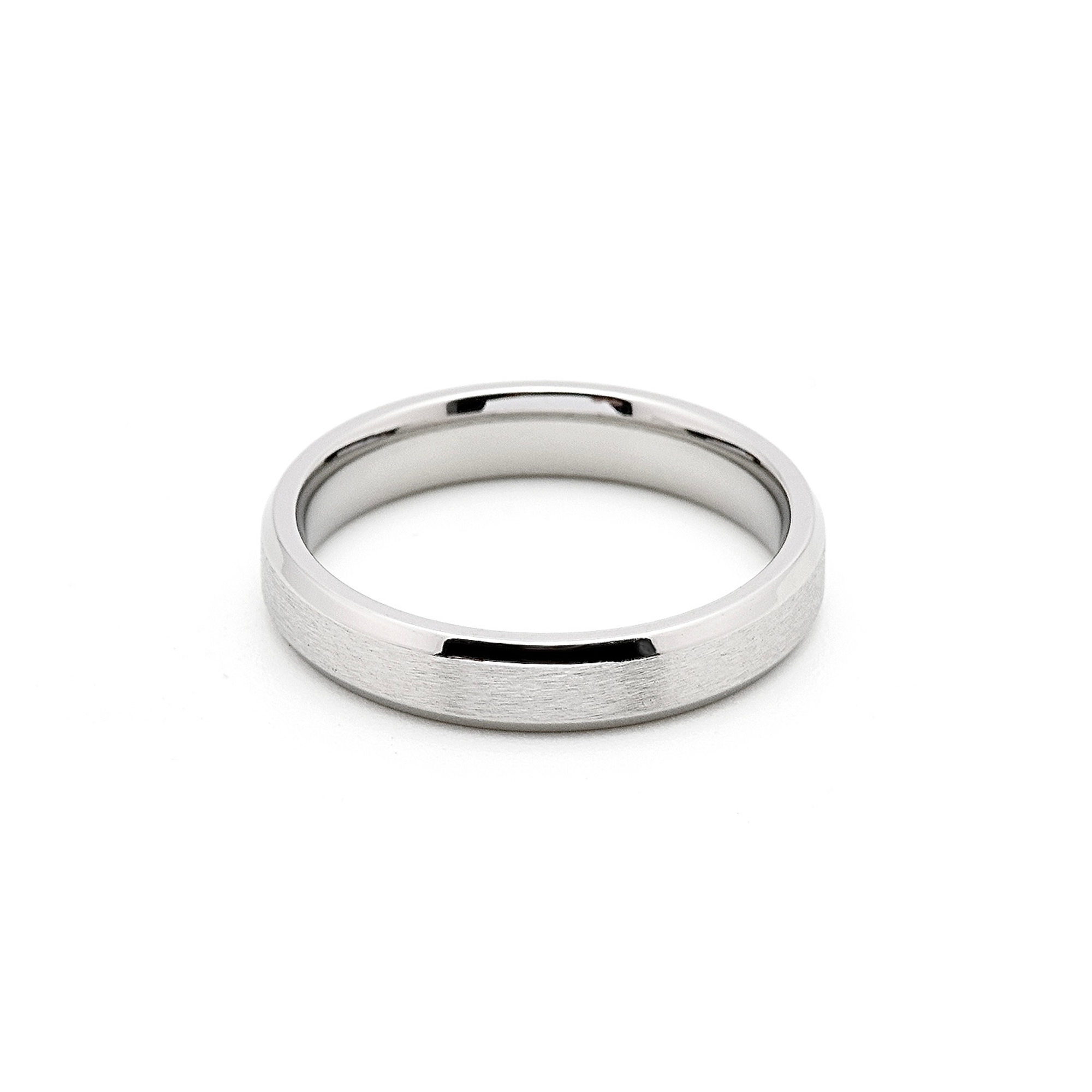 RG402W B.Tiff Beveled Edge Ring